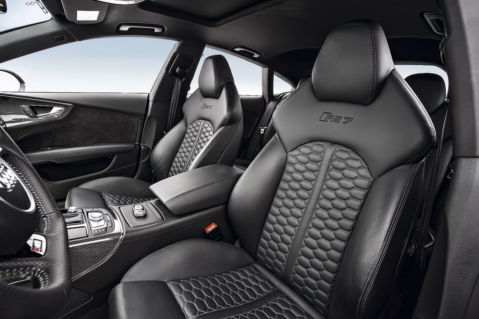 Comparativo: Mercedes-AMG E63 S x Audi RS 7