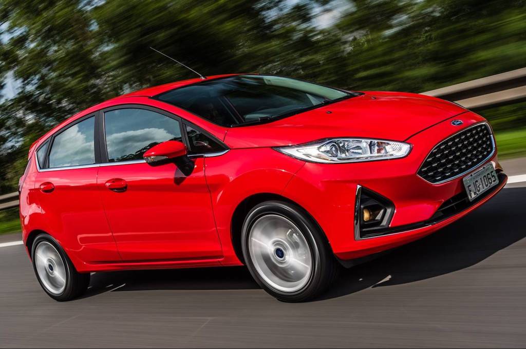Ford Fiesta abandona câmbio Powershift, motor 1.0 turbo e carroceria sedã
