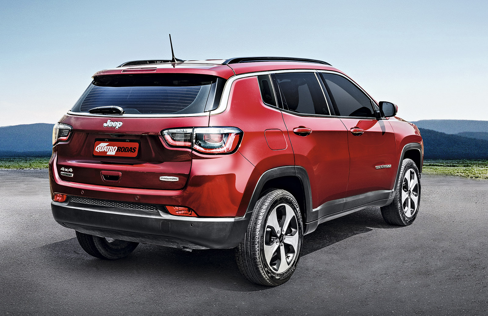 Comparativo: Compass x Equinox