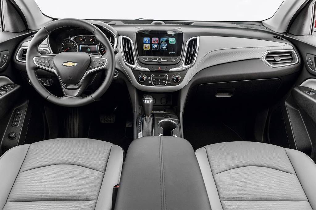 Comparativo: Compass x Equinox