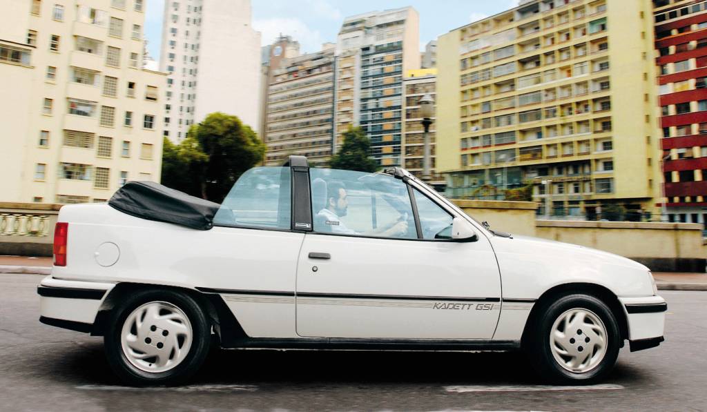 Chevrolet Kadett GSi conversível era esportivo nacional com toque italiano