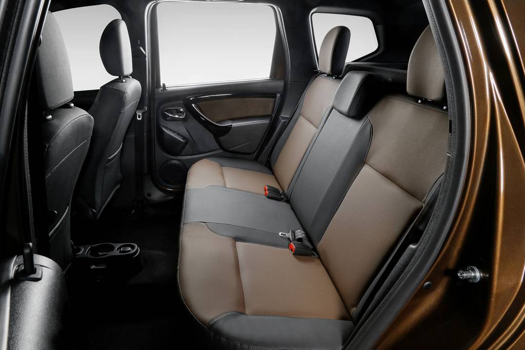 Renault Duster CVT 6