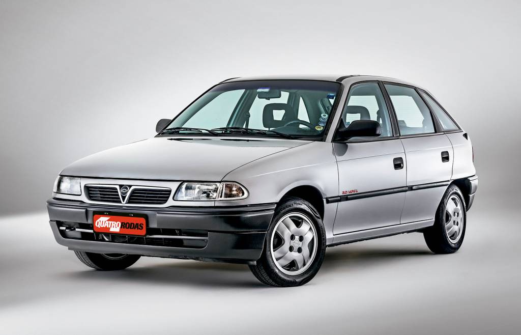 Chevrolet Astra GLS: os 30 anos de Brasil do sucessor do Kadett