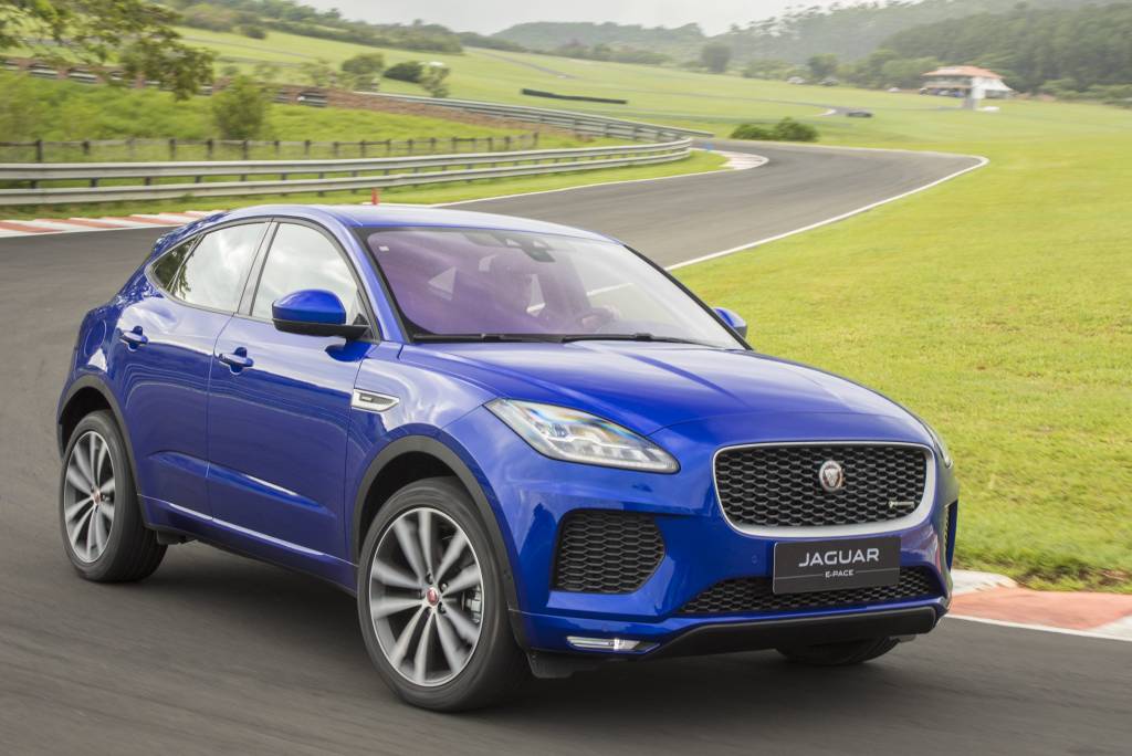 Jaguar E-Pace (3)