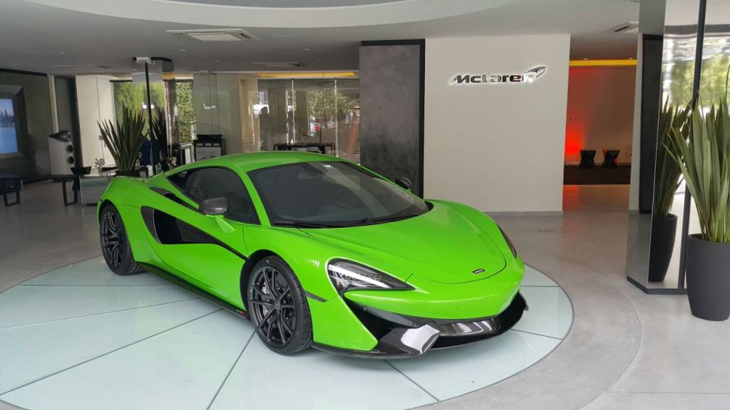 McLaren abre sua primeira loja no Brasil