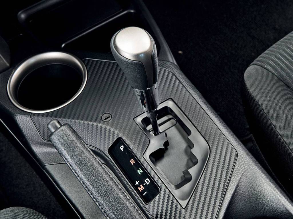 Novo câmbio CVT Toyota garante economia e, finalmente, desempenho