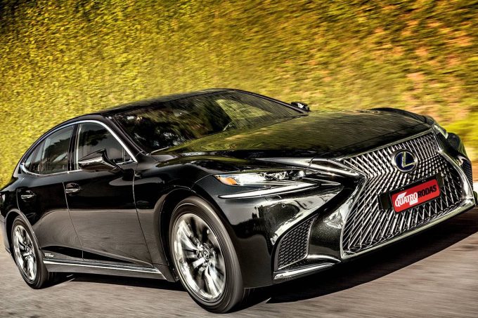 Lexus LS 500H