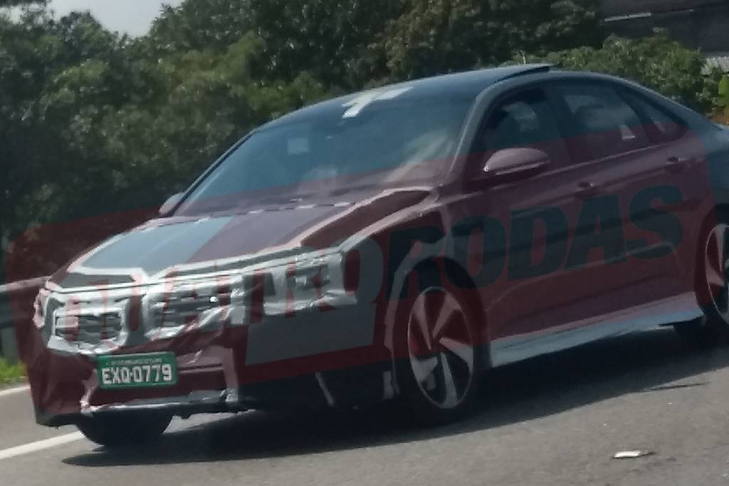 Segredo: novo Jetta com motor de Golf GTI pode estrear no Salão
