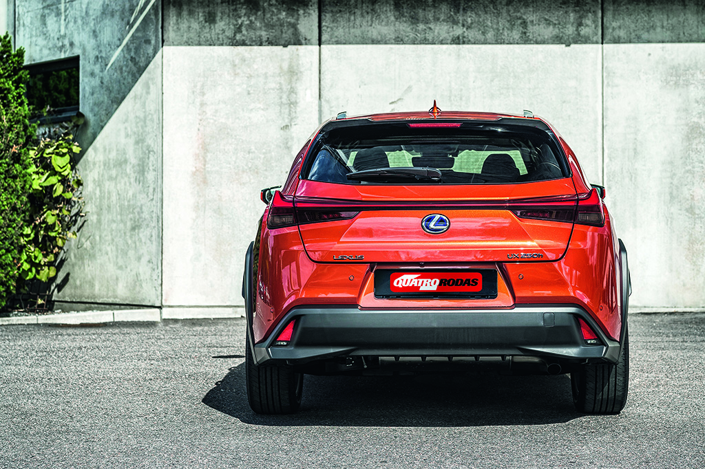Lexus UX Lexus UX