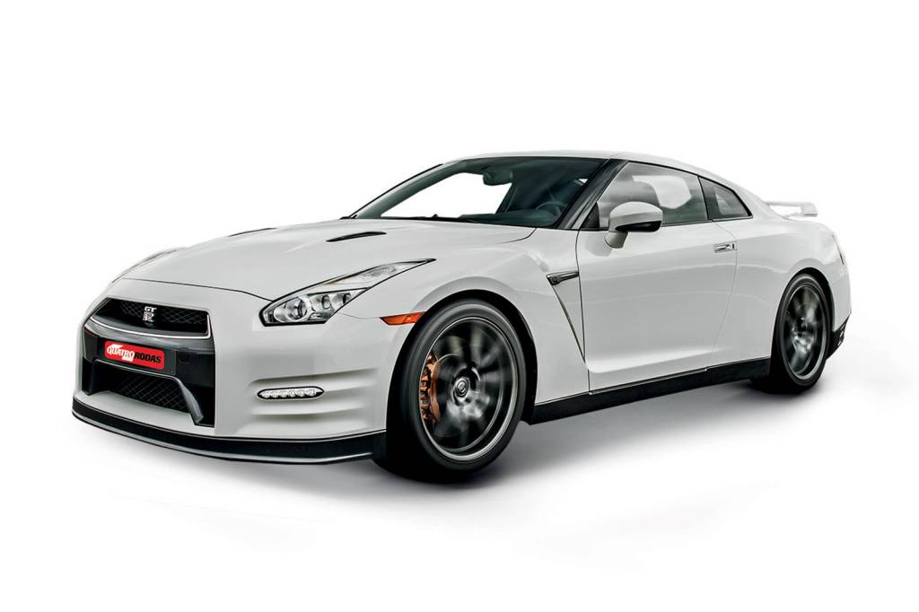 QR-665-NISSAN-GTR-08.tif QR-665-NISSAN-GTR-08.tif