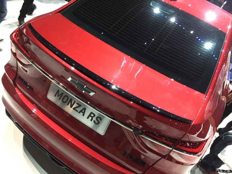 Chevrolet Monza RS (2)