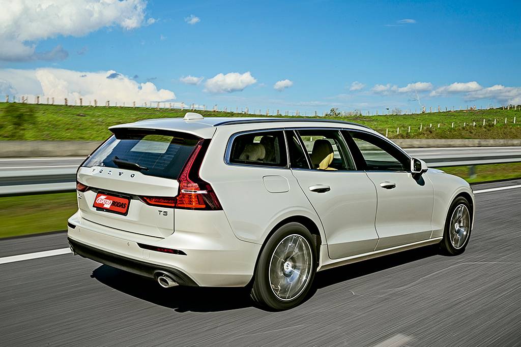 Volvo V60 T5 Momentum