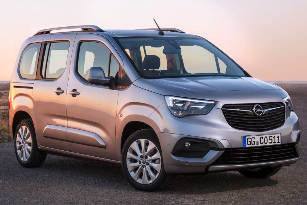 PSA Peugeot Citroën registra Opel Combo Turbo no Brasil