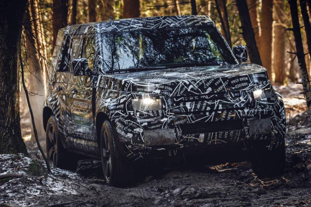 Novo Defender promete ser SUV com maior capacidade off-road da Land Rover