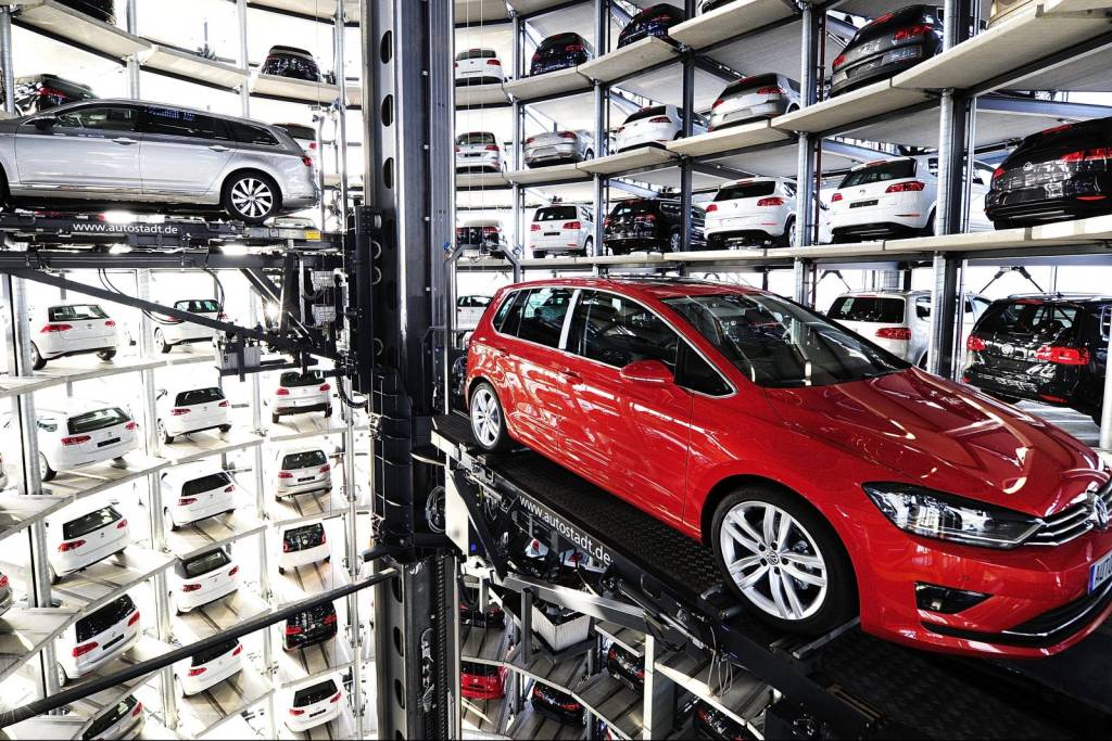 VW vendeu carros não aprovados pelas autoridades na Europa e EUA