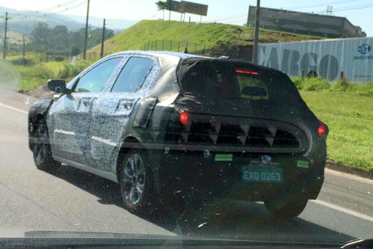 Flagra Chevrolet Onix Prisma GEM (2)