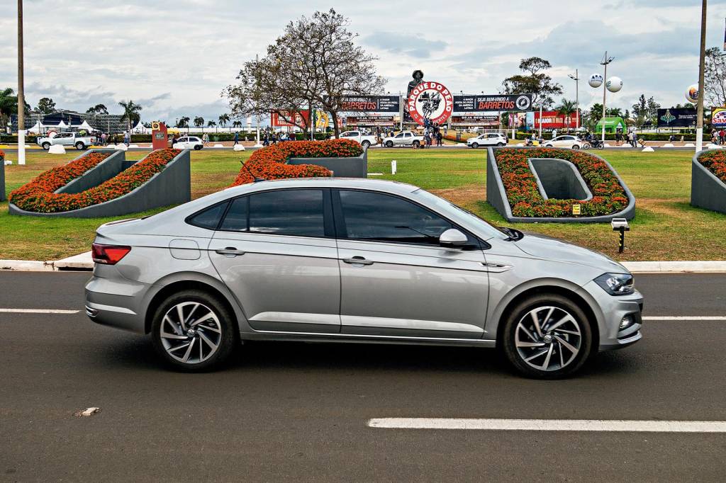 Longa Duração: desempenho do VW Virtus impressiona em primeiras impressões