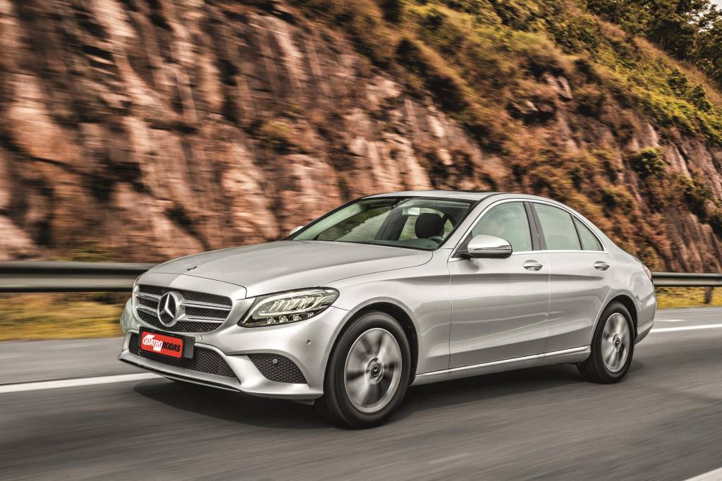 Mercedes Benz C 200 EQ BOOST (1) Mercedes Benz C 200 EQ BOOST (1)