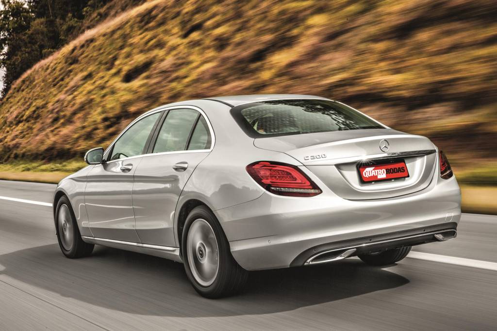 Mercedes Benz C 200 EQ BOOST (2) Mercedes Benz C 200 EQ BOOST (2)