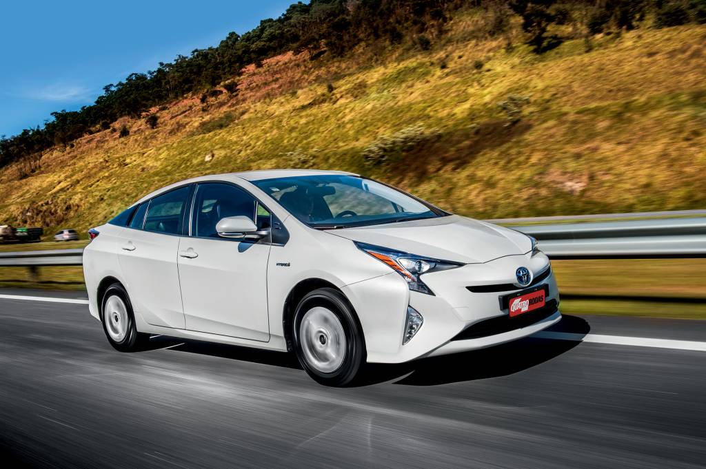 Toyota Prius é carro híbrido usado muito econômico e tem preço de HB20