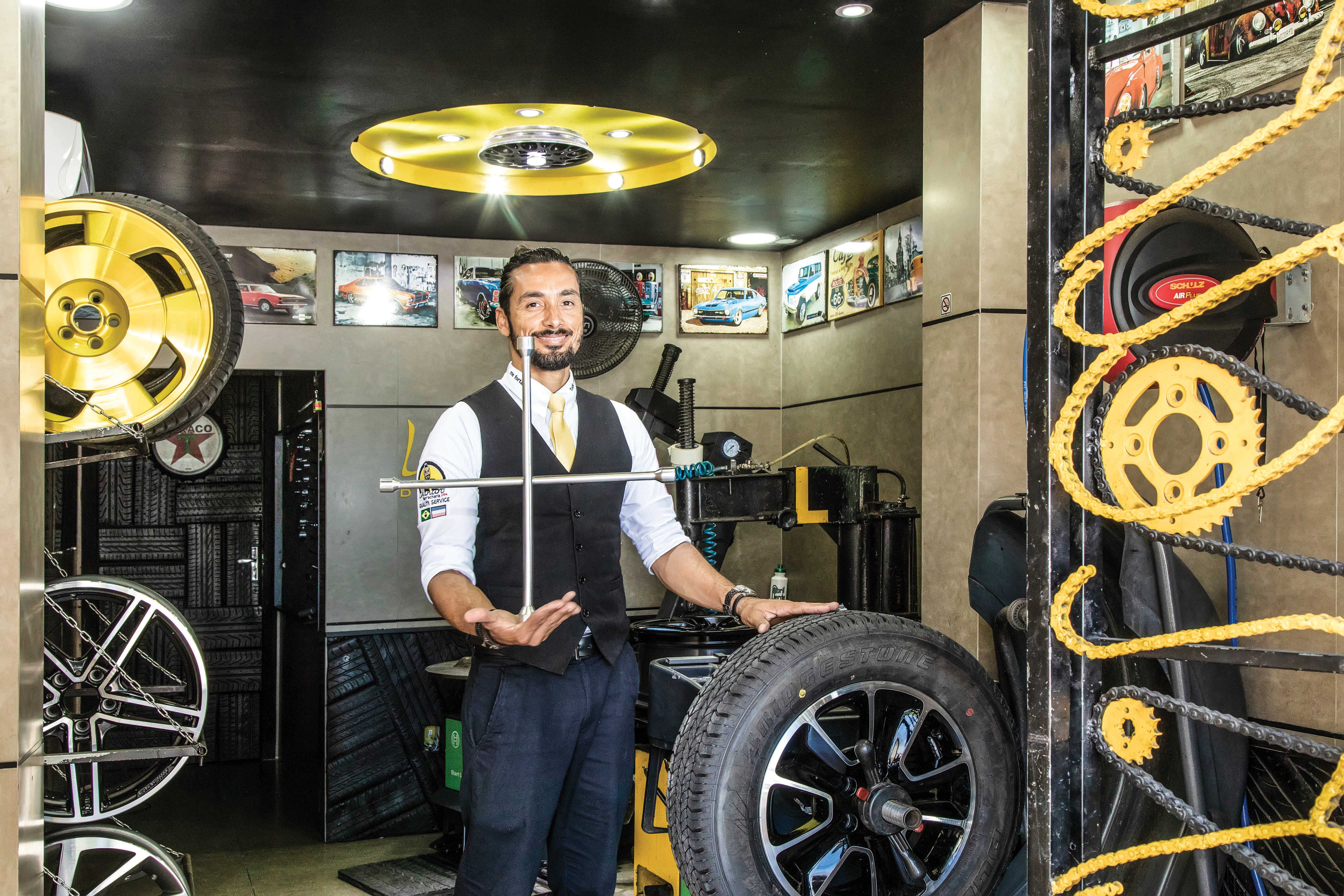 Melhor borracharia do Brasil troca pôster erótico por decoração gourmet