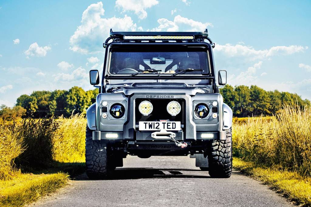 Jeremy Clarkson: o desengonçado porém divertidíssimo Defender Twisted V8