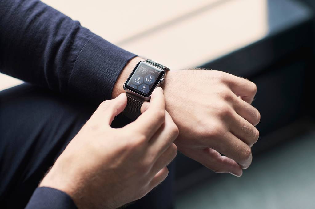Smart Watch Range Rover Evoque Smart Watch Range Rover Evoque