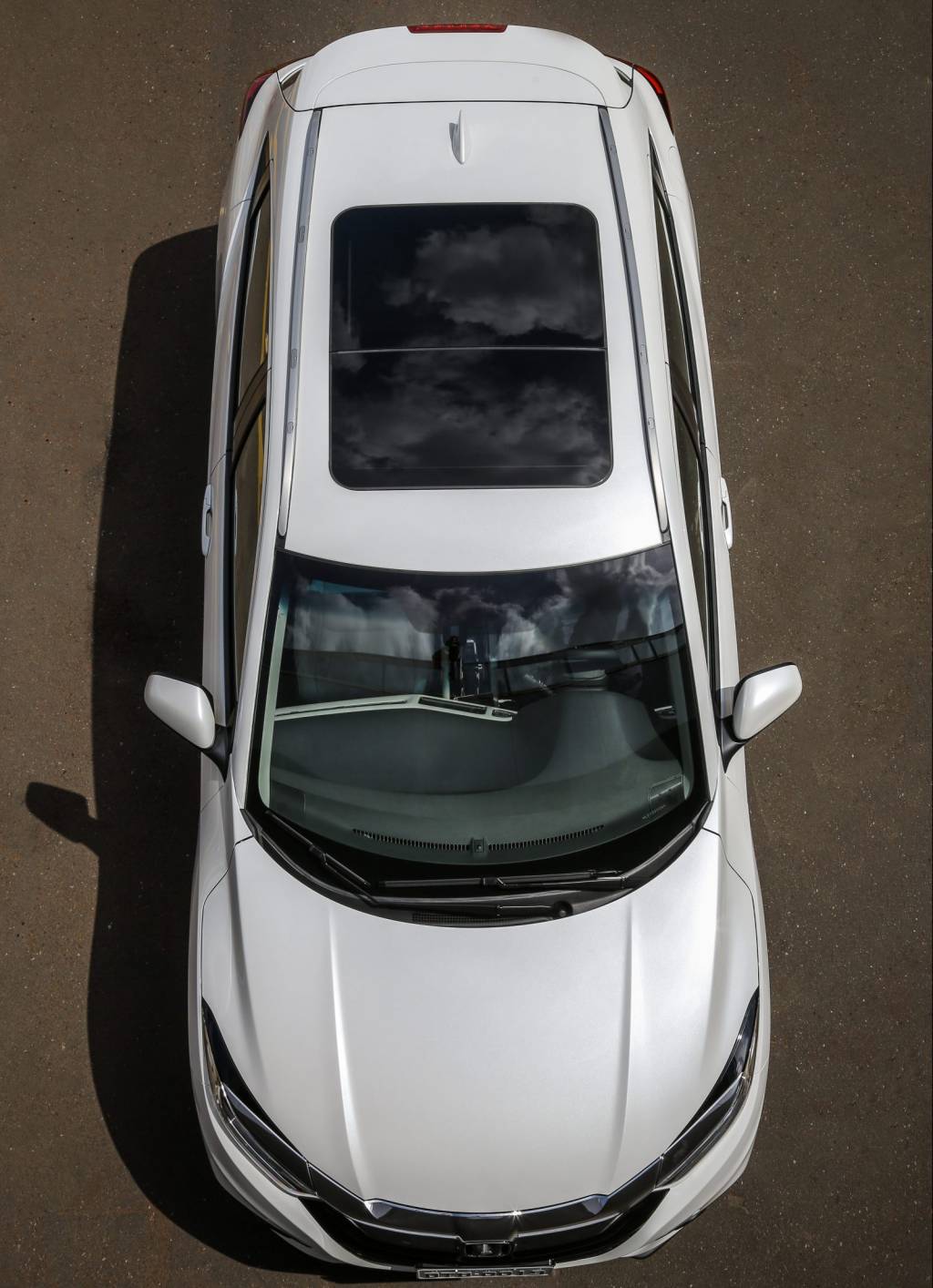 Honda HR-V Touring Teto 1 Teto-solar panorâmico era um desejo de diversos proprietários