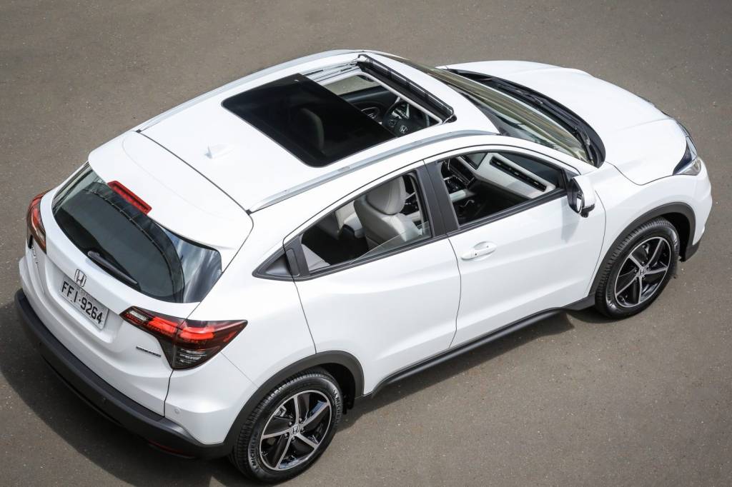 Honda HR-V Touring Teto Por enquanto somente a versão turbo terá teto-solar elétrico