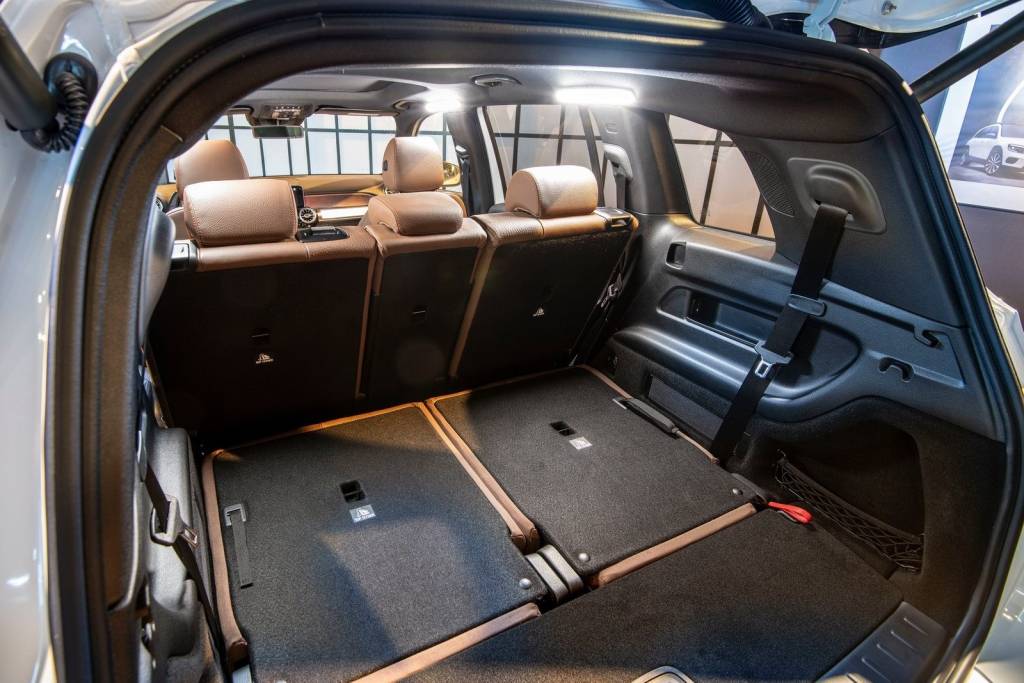 Mercedes-Benz GLB 7 Mercedes-Benz GLB 7