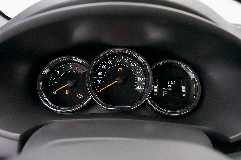 Renault Sandero Intense CVT 2020