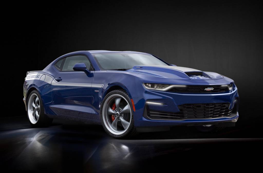 Chevrolet-Camaro4 Chevrolet Camaro azul visto de lado
