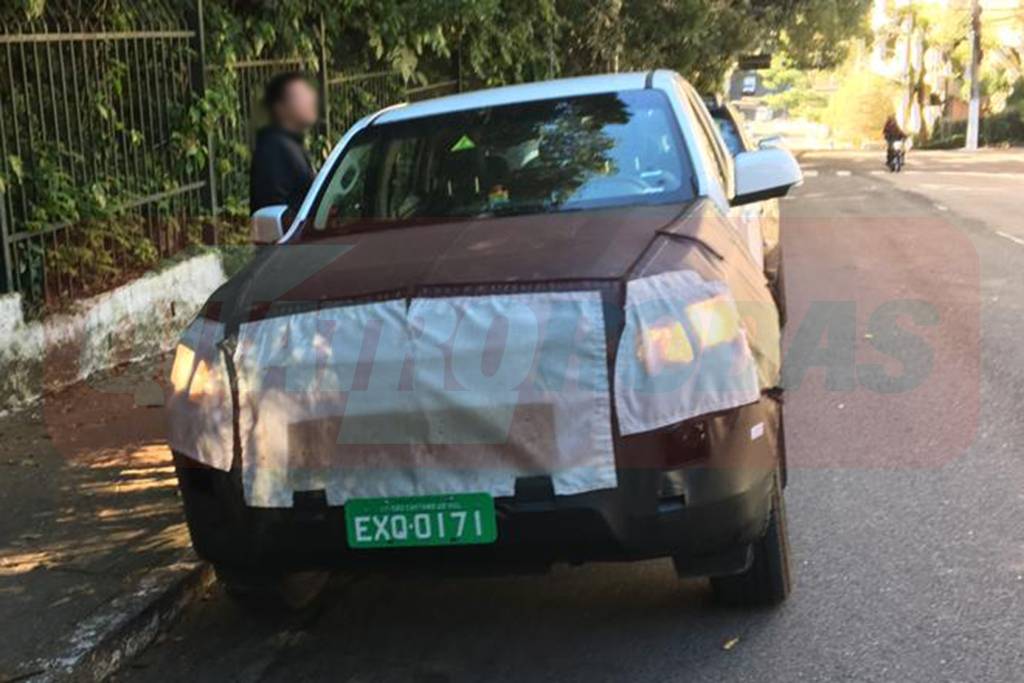 Nova Chevrolet S10 é flagrada no Brasil; estreia será no próximo ano