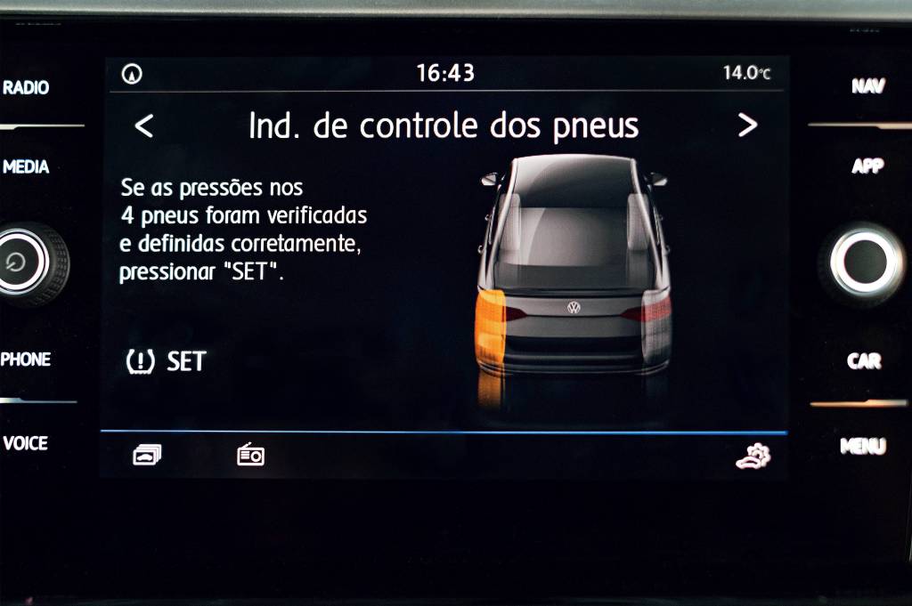 Longa Duração: VW veda infiltração no porta-malas e furo em pneu do Virtus