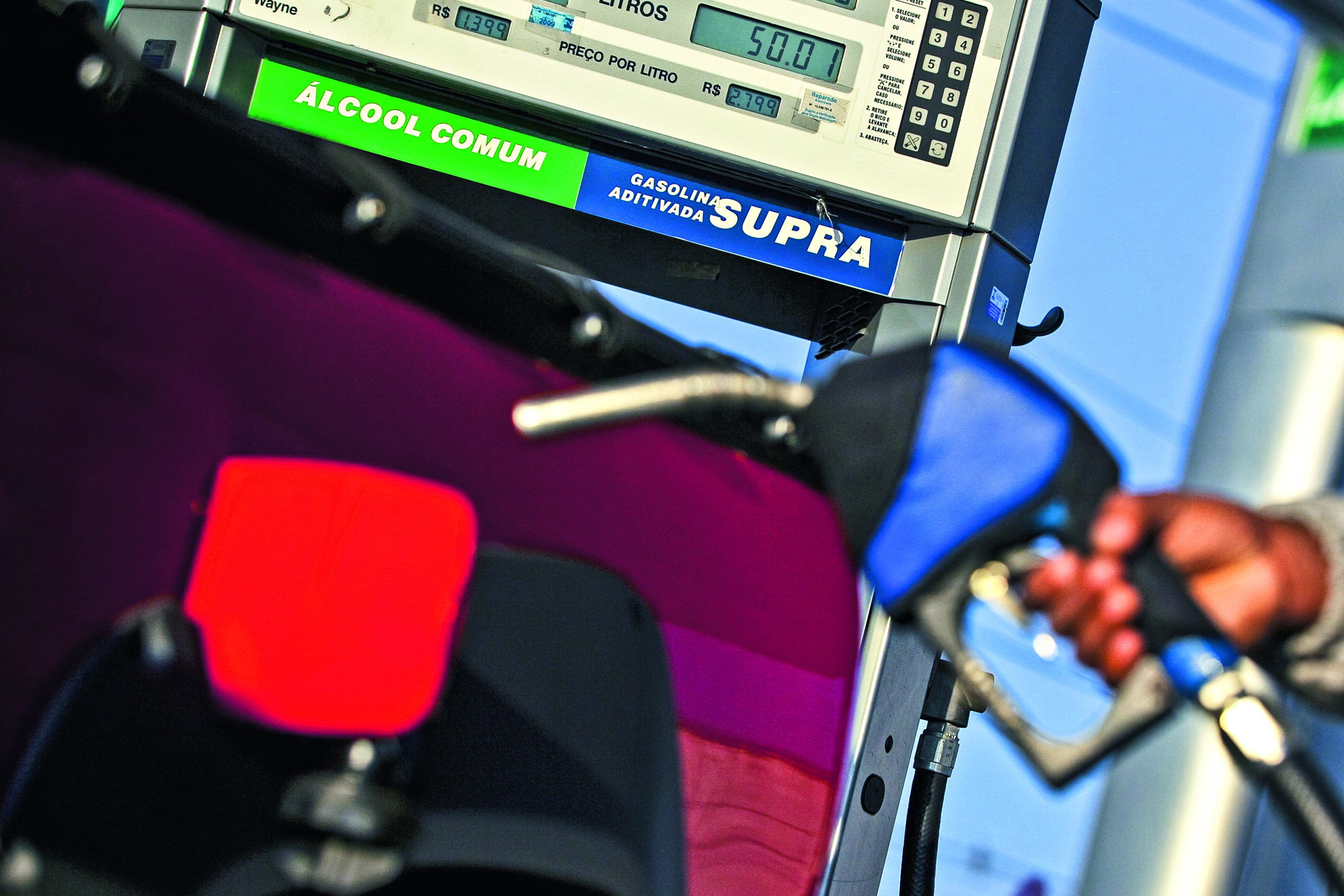 Bocal de reabastecimento