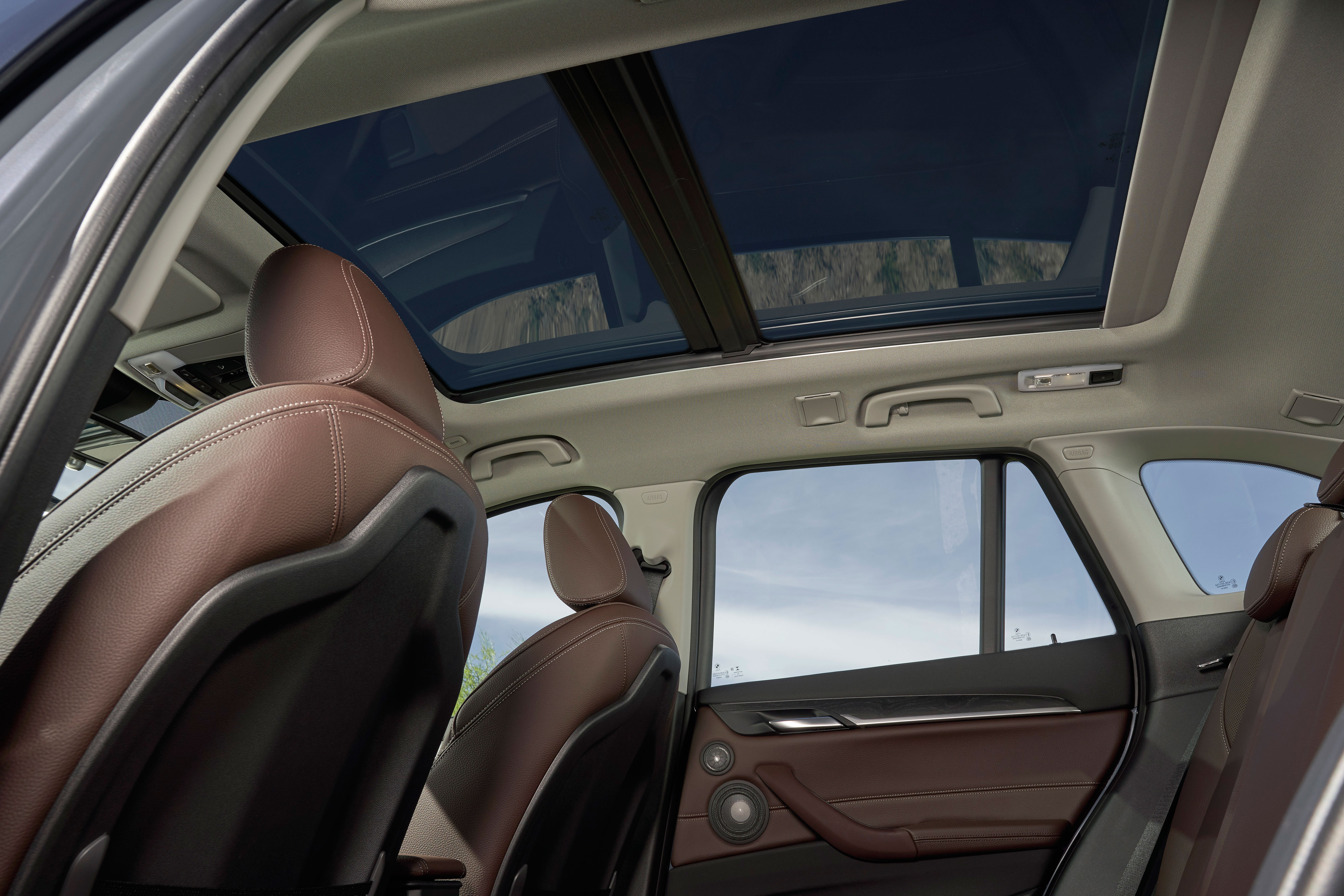 bmw-x1-teto-solar