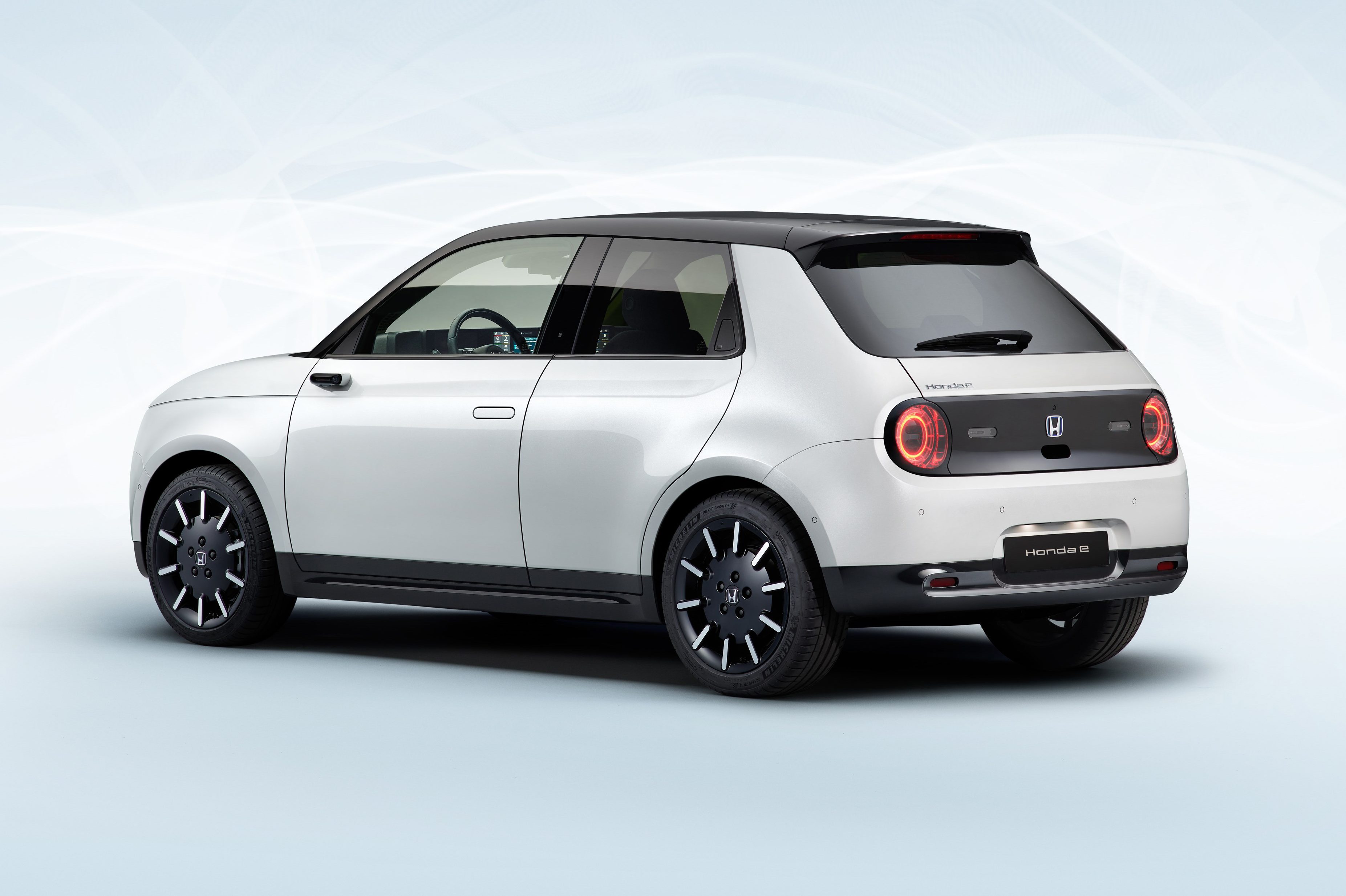 MASS PRODUCTION HONDA E REVEALED AND SET TO DEBUT AT FRANKFURT