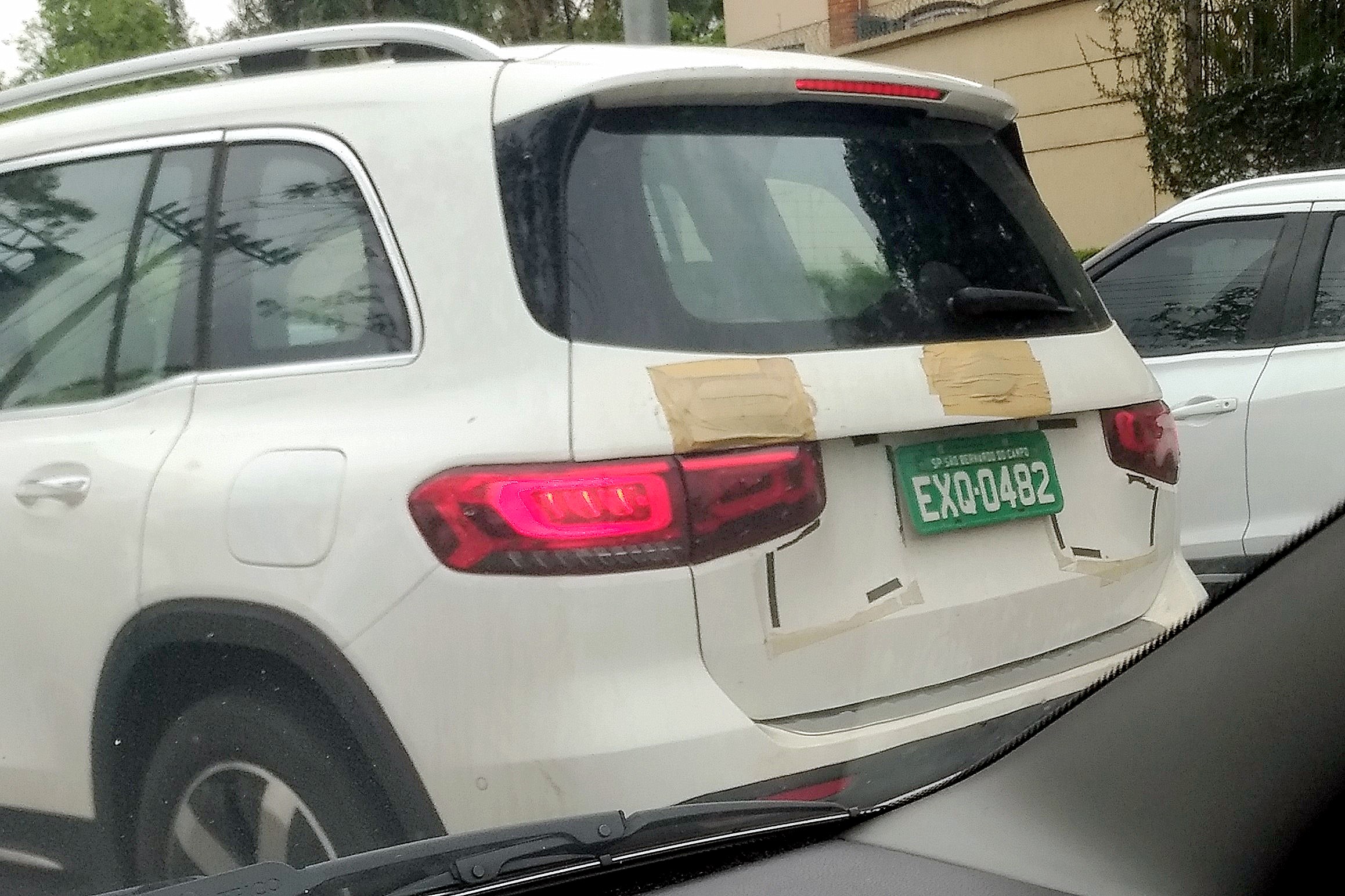 Flagra Mercedes GLB Brasil (3)
