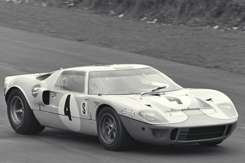 Ford-GT40-1966-1024-06