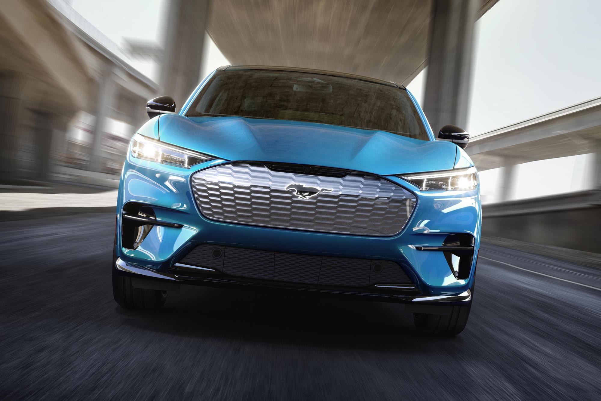 Ford Mustang Mach-E (1)