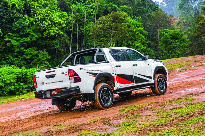 Hilux GR-S