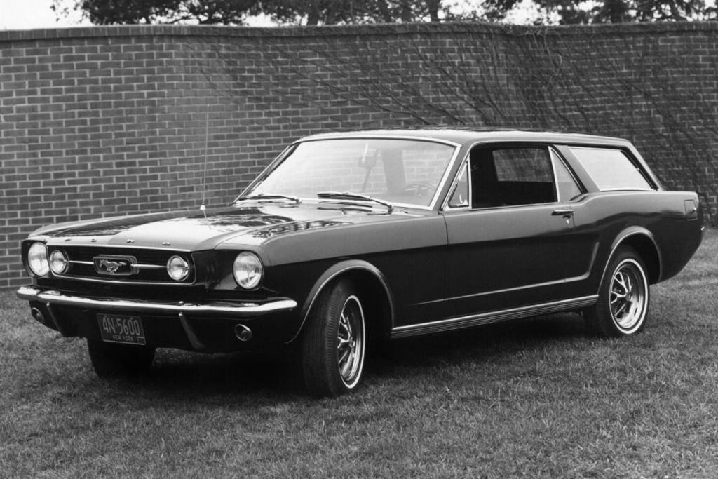 Antes de SUV elétrico, Ford Mustang quase virou perua. Mas com motor V8