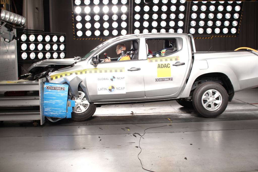 Nova Mitsubishi L200 Triton tira nota zero em segurança no Latin NCAP