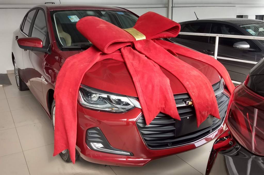 Consórcio oferece parcelas (quase) sem juros, mas o carro pode demorar