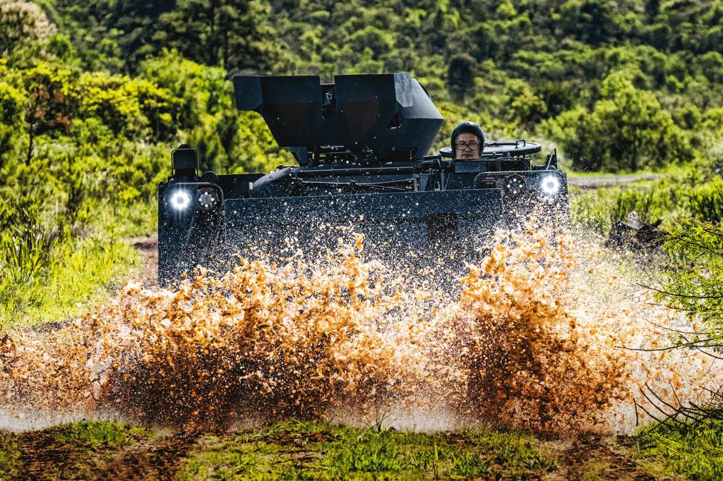 m113-br-abre m113-br
