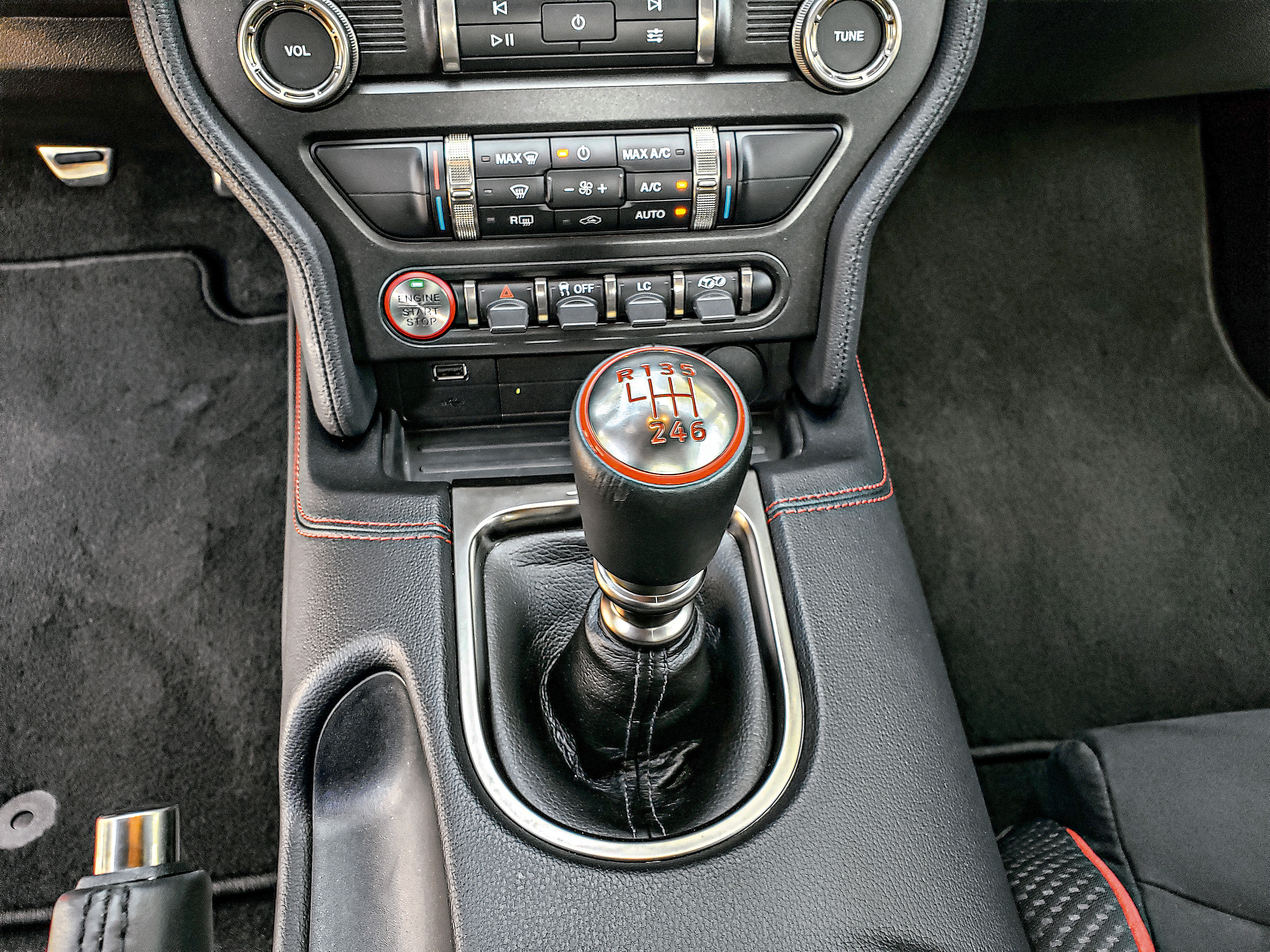 Ford Mustang GT350R (8)