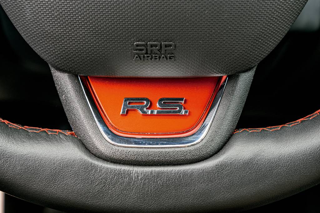 Renault Sandero RS Volkswagen Polo GTS Renault Sandero RS Volkswagen Polo GTS