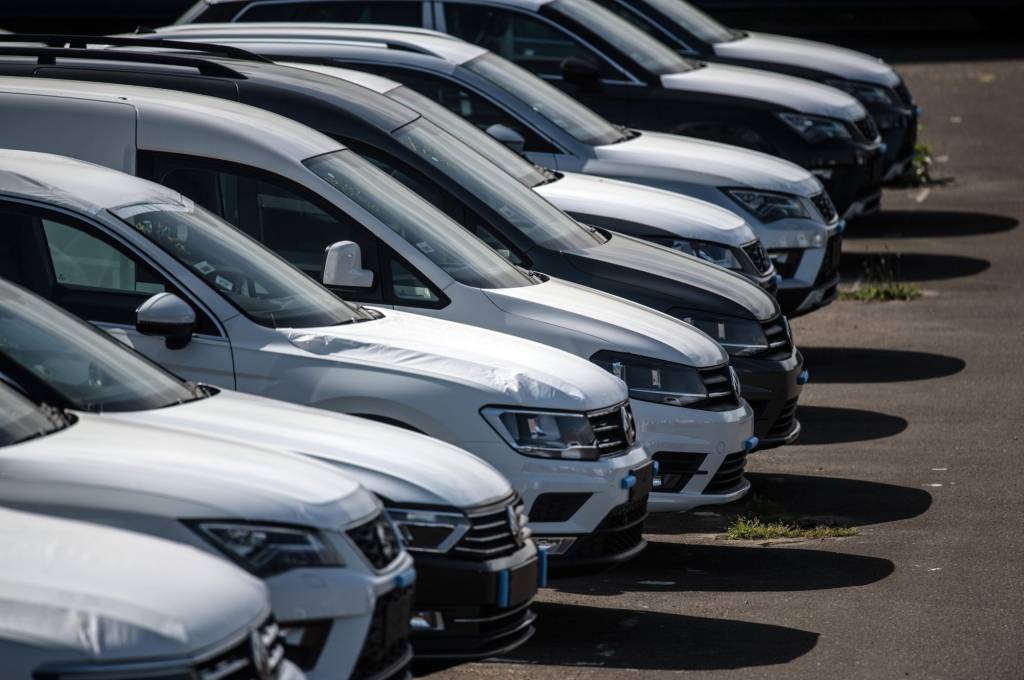 Deputado quer “abrir porteiras” para importação de carros usados no Brasil