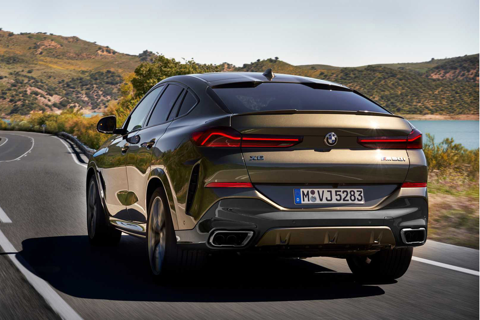 2020-bmw-x6 (2)