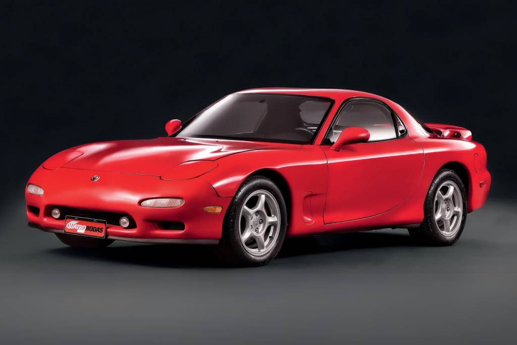 Mazda RX-7 arrancava suspiros dos japoneses com motor Wankel biturbo
